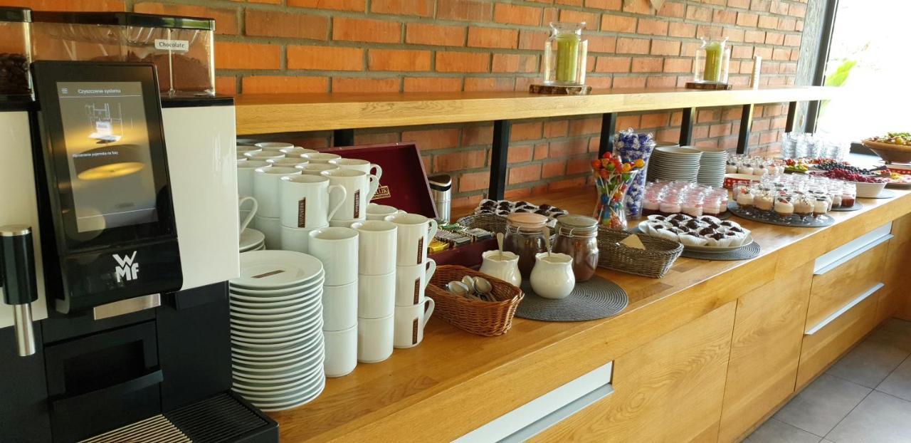 Hotel Stara Stajnia Pleszew Luaran gambar