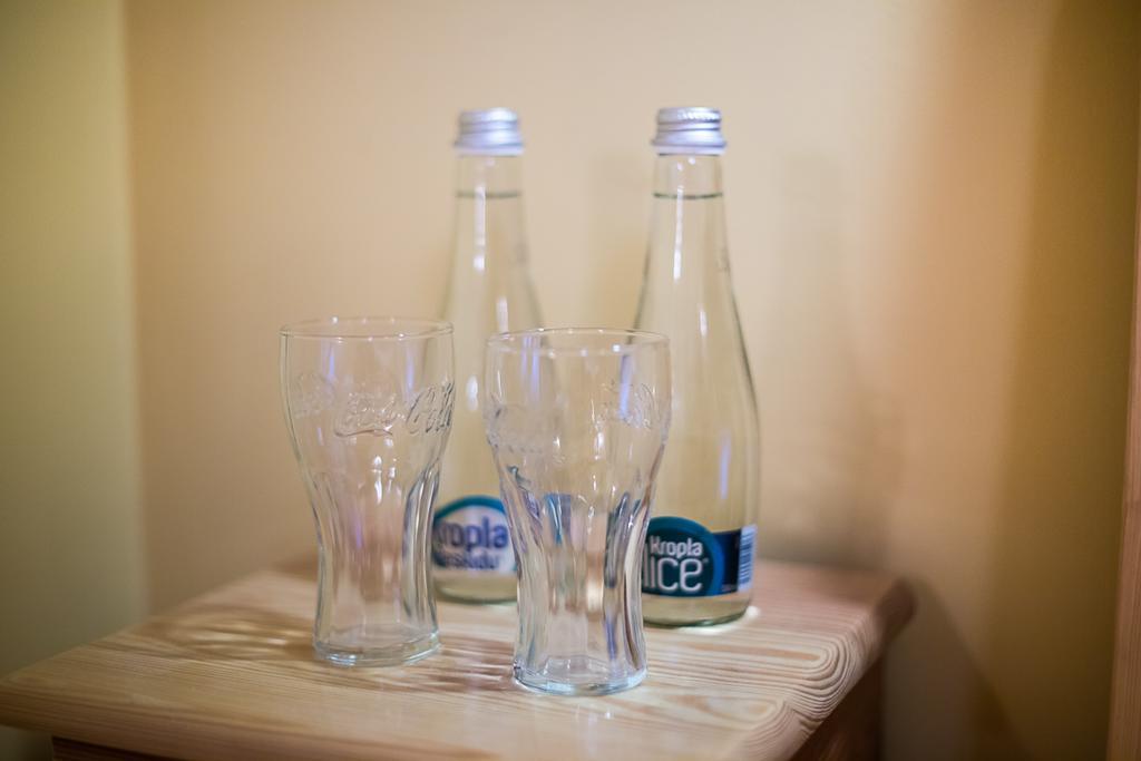 Hotel Stara Stajnia Pleszew Luaran gambar
